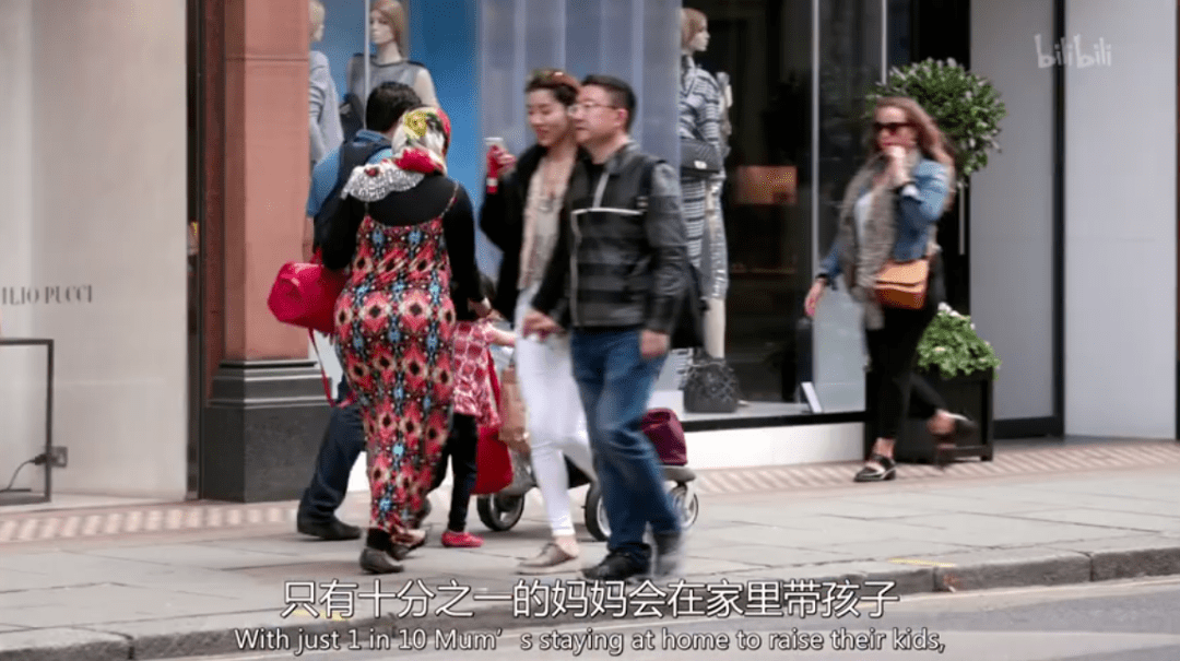 顶级家教,坐便训练师,全能保姆.英国富豪每年在孩子身上狂掷900万!