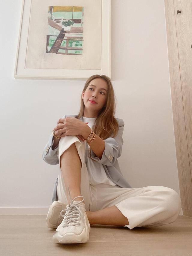 香港傅嘉莉2021年03月21日