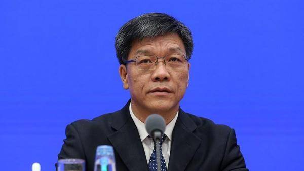 来消博会现场看你pick的主播带货一起买买买