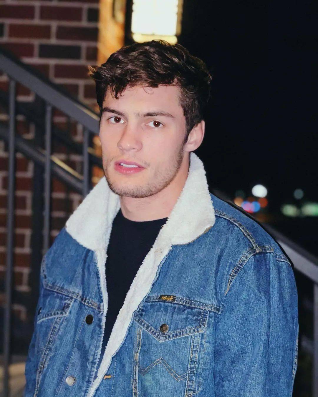 ?dylan geick 也曾透露过自己的一个梦想就是有朝一日让自己的
