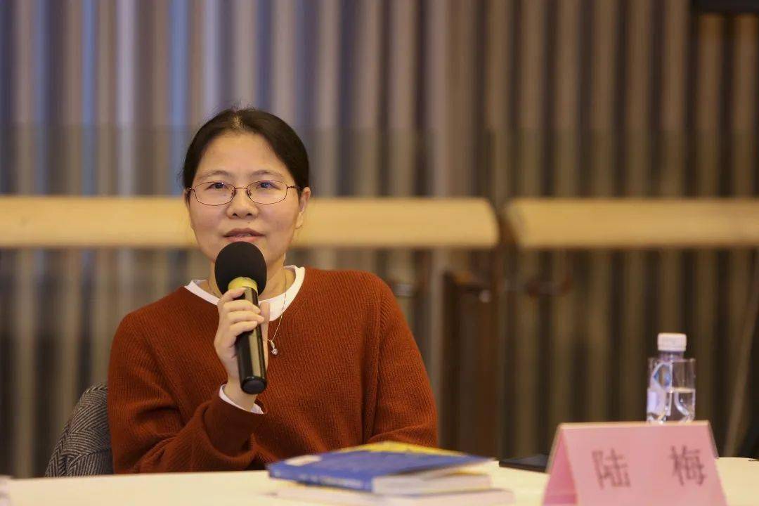 正在撒谎请勿打扰