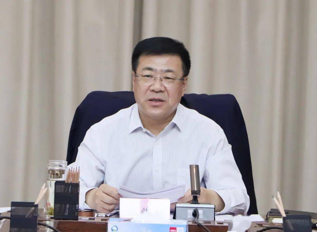市委书记,市生态环境保护委员会主任张锦明主持召开锡林浩特市生态