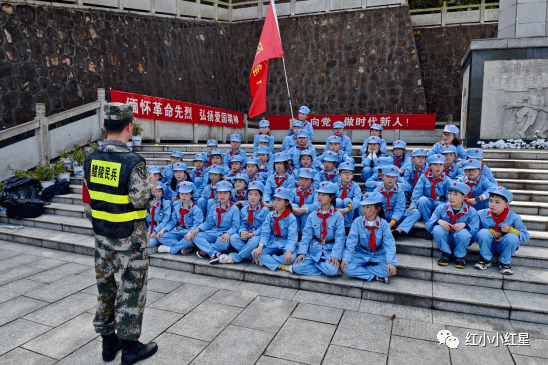 傳承紅色基因童心向黨湖南醴陵左權民兵應急連與左權紅軍小學開展紅色