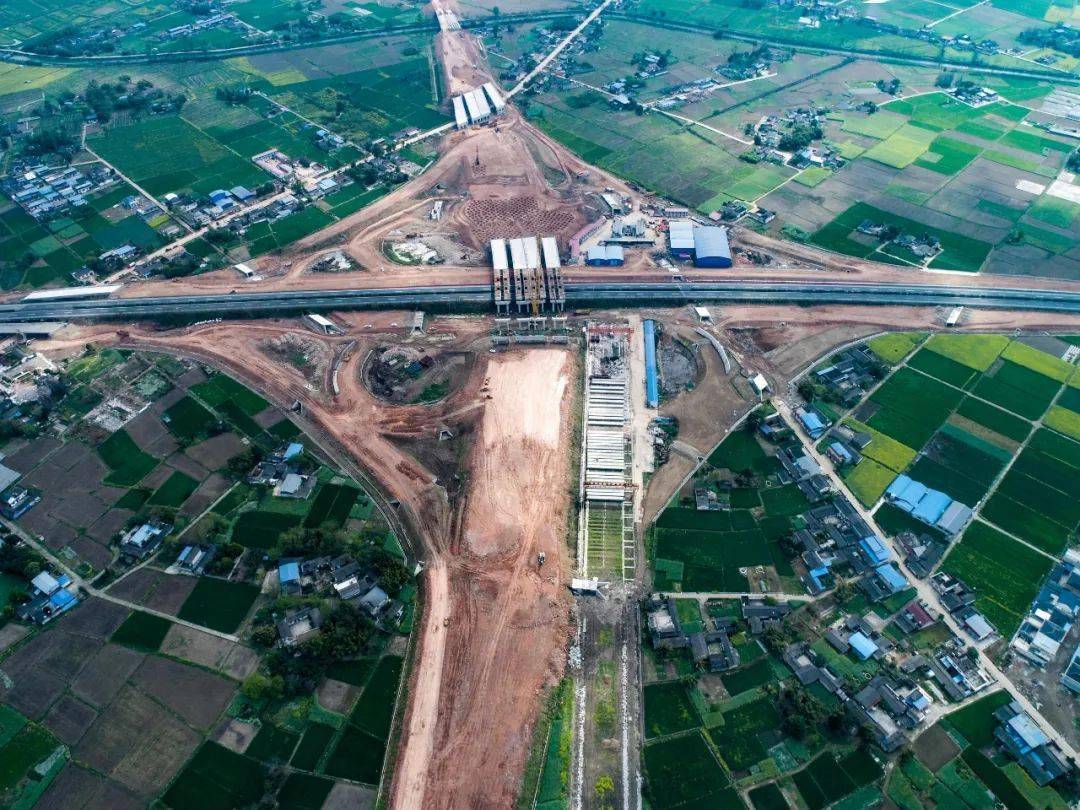 重要进展德都高速1标段全线贯通