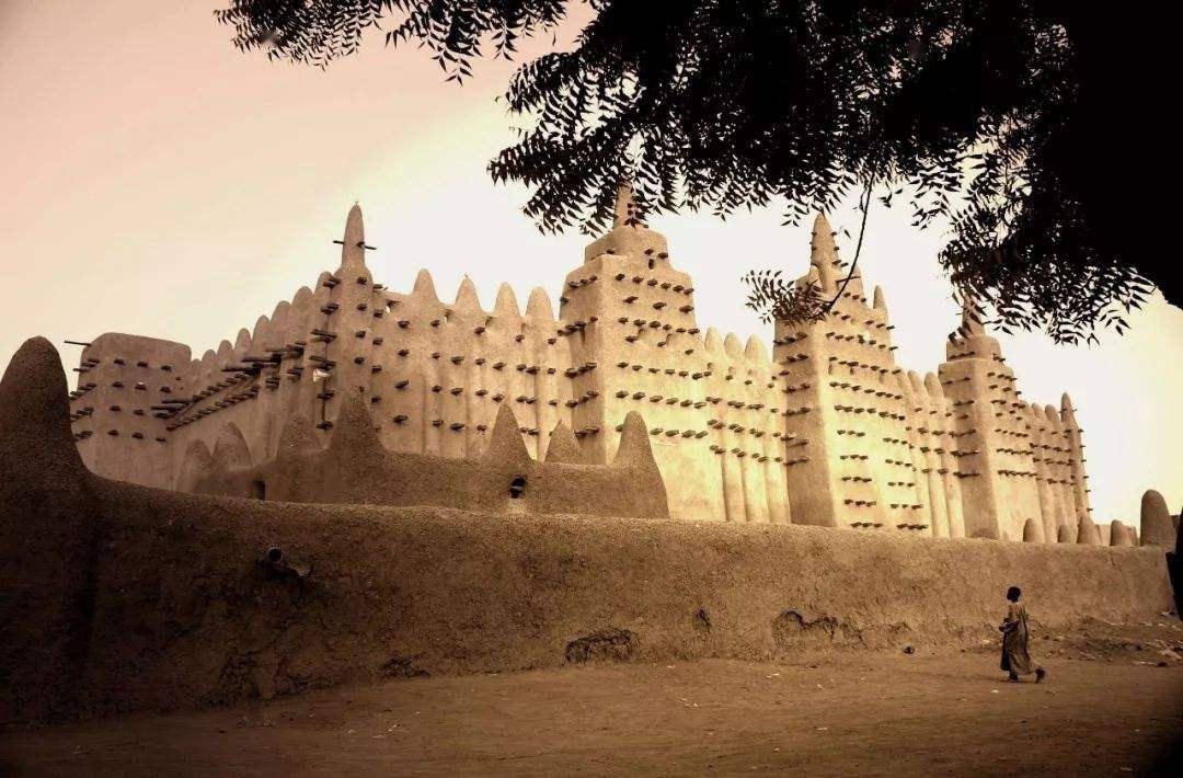 廷巴克图圣战殖民与基地组织西非古文明的救赎