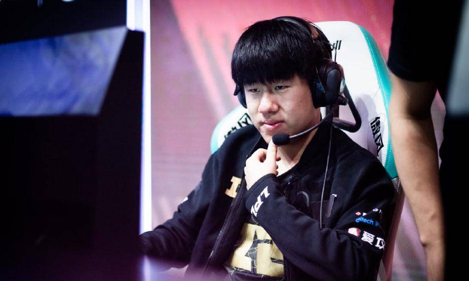 gala接受采访预测wei拿mvp最大对手是viper