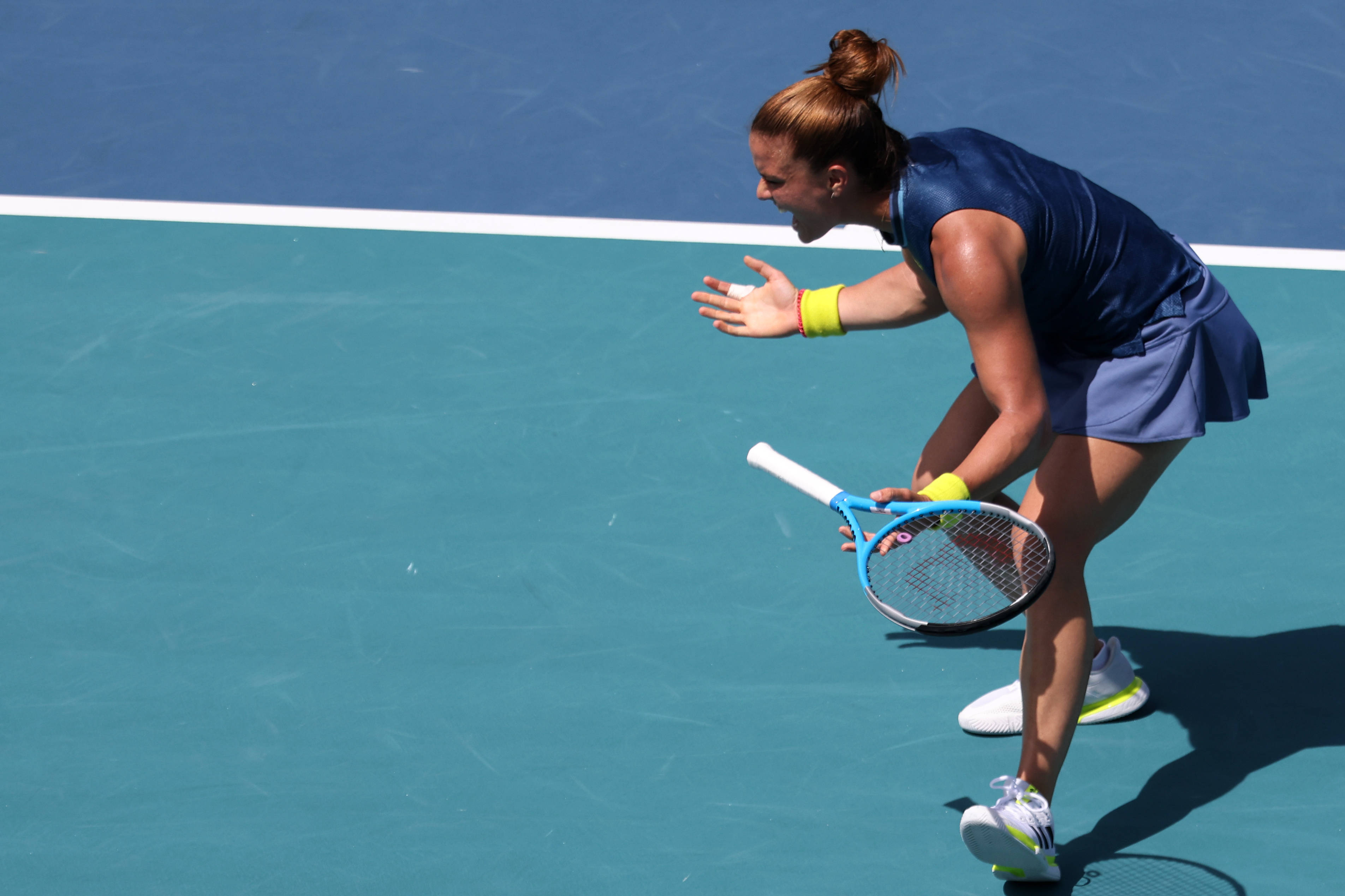 网球——迈阿密公开赛:萨卡里晋级半决赛