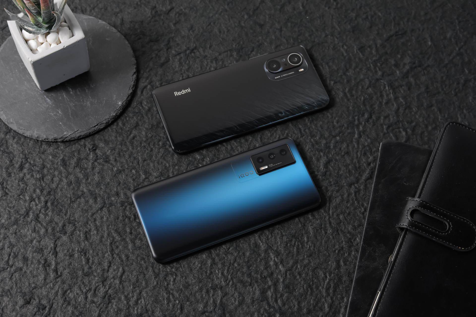 性能|相比红米K40 Pro，iQOO Neo5玩游戏强在哪儿？