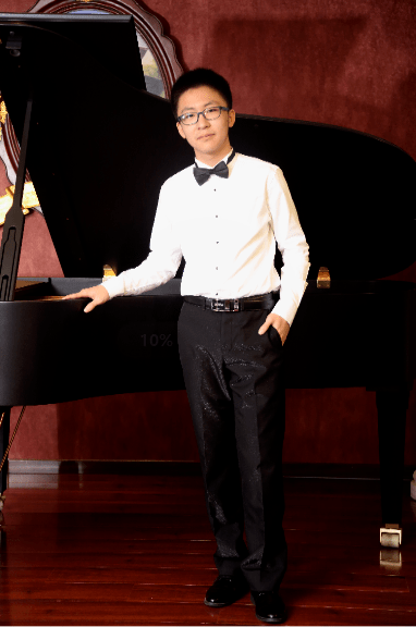 在4月与邵丹老师一起,钢琴追梦_一等奖