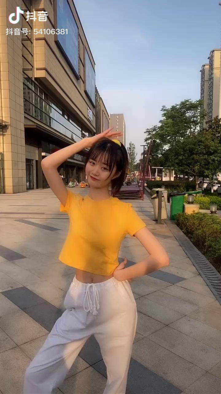 要漂亮要可爱要努力要强大ya琪ya琳周扬青