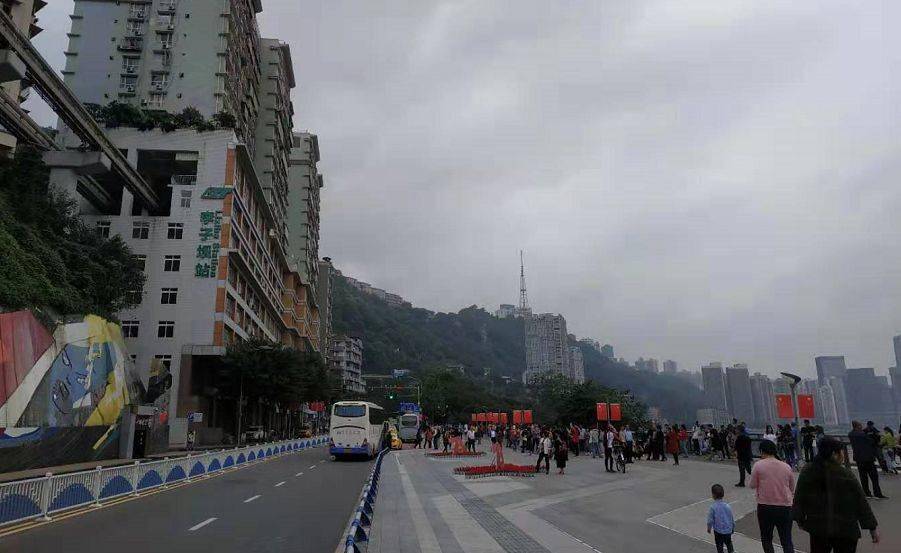 大城小屋高进低出暴雷:用高租金圈钱 借装修名义融资(图21)