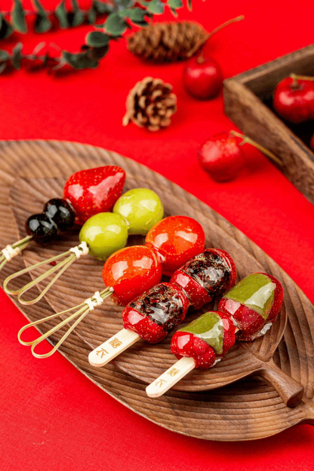 一份五串,口味多样,随心搭配如果觉得大串的糖葫芦一次吃不完,口味也