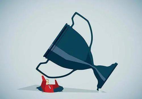 贷款中介有信钱包：一条信息卖60元 旗下数十