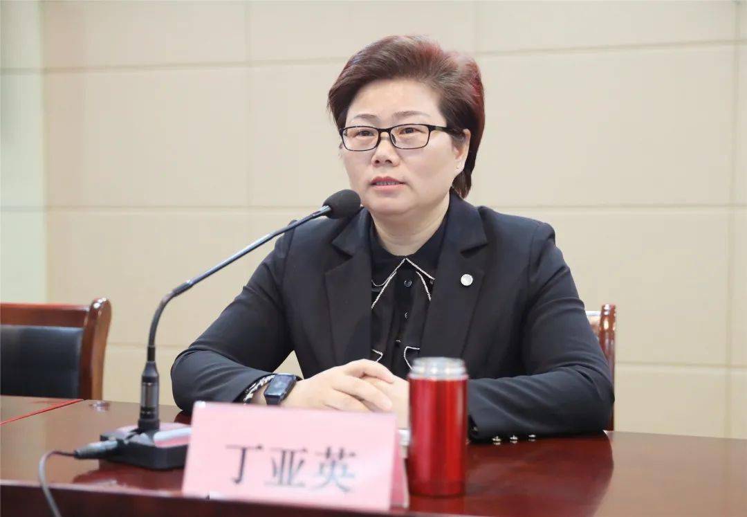 宜居礼嘉礼嘉镇召开人居环境长效综合管理一季度工作点评会