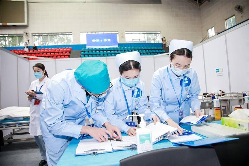 什么是高级护理专业 c34846e2ceaa4d9f8f7916aec80f761b.jpeg