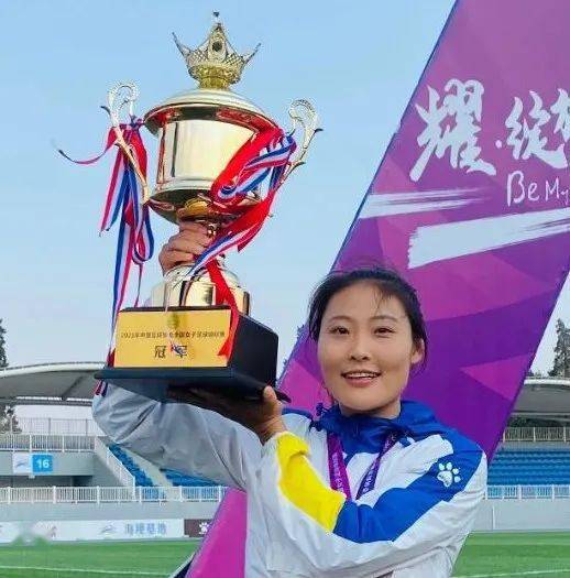 李一凡:感恩所有…感谢自己的不放弃,这是所有人拼下来的胜利.