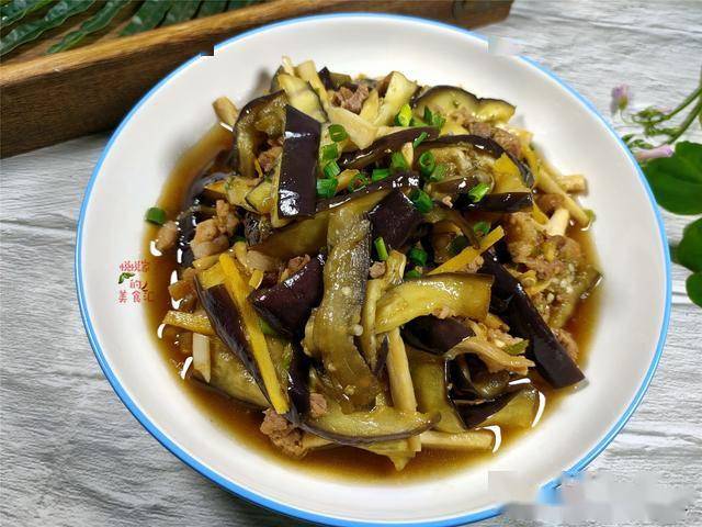 茄子炒肉 先炒茄子还是先炒肉 搞混了油腻不好吃 快学大厨做法 瘦肉