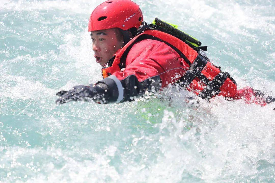 全国水域救援技术教练员培训系列报道十八急流勇进逐浪而行