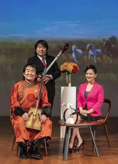 齐·宝力高,齐布日古德将带上心爱的马头琴,与著名主持人孙小梅一起