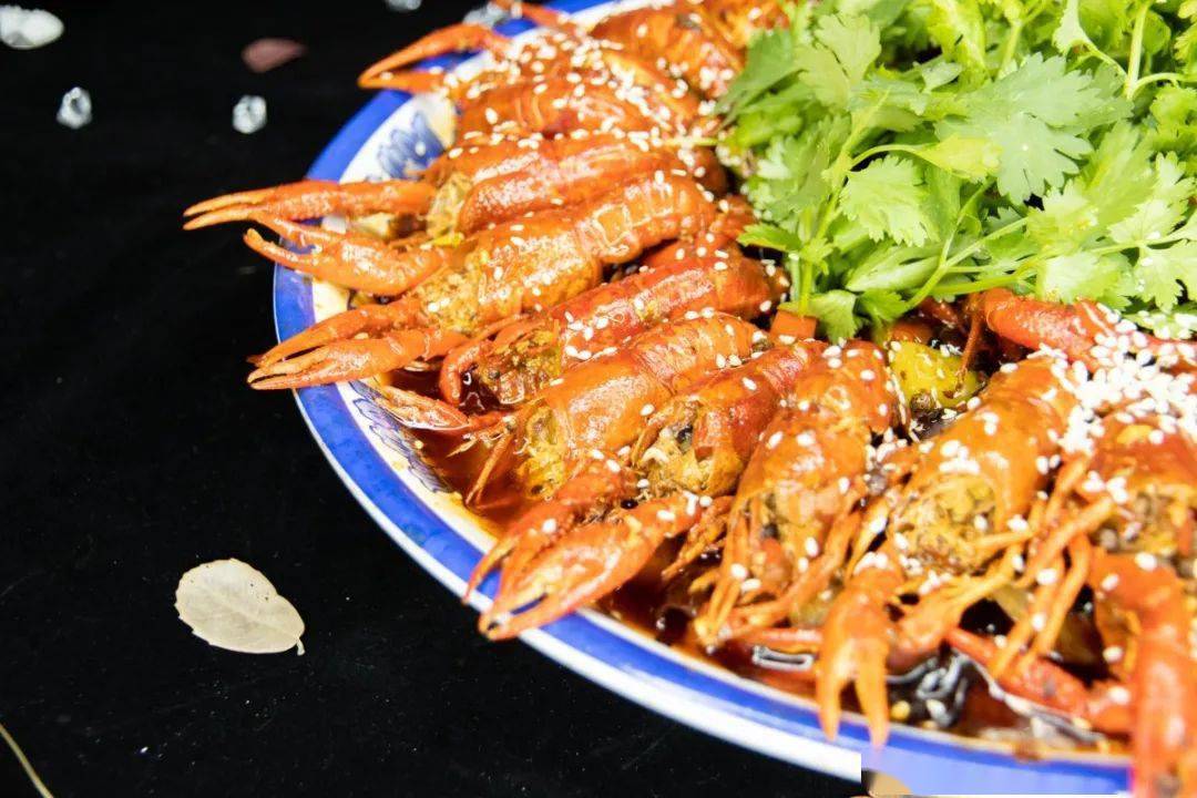 探寻米易城北小巷里的美食驱车几百公里的人来就为了吃ta