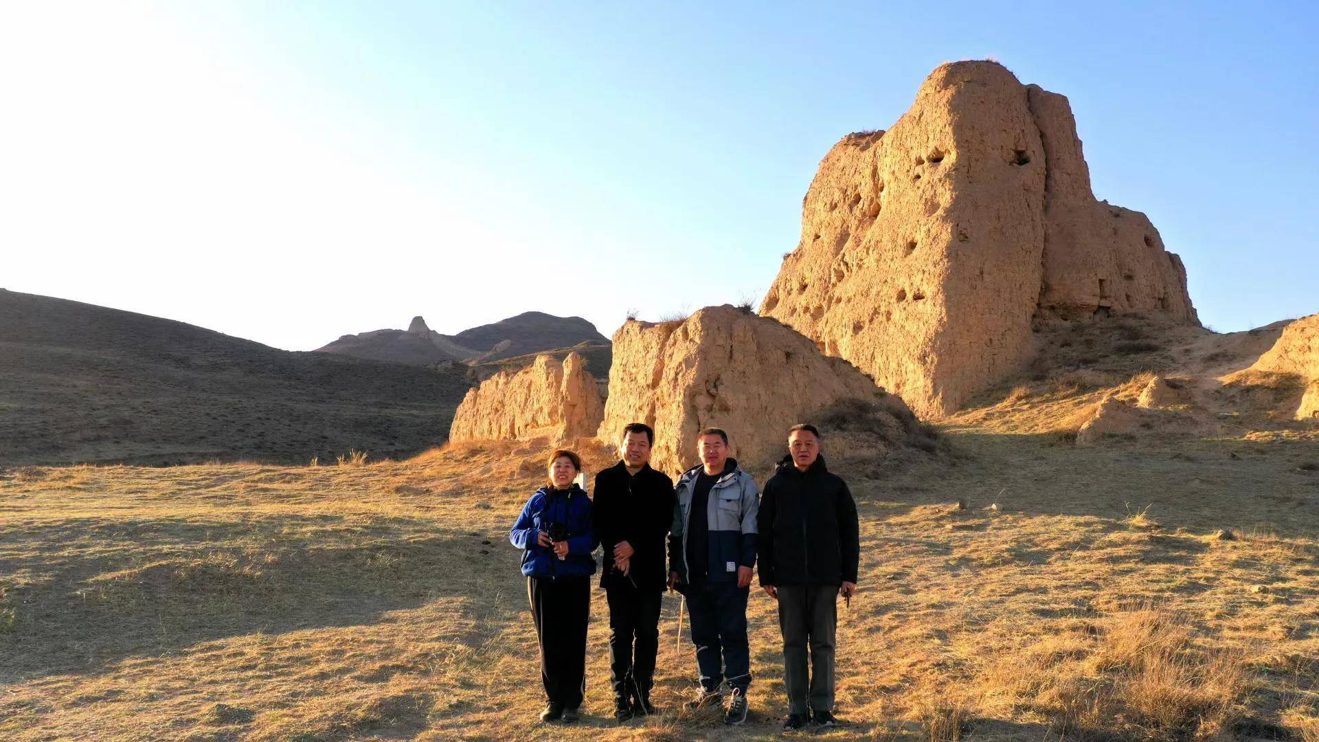 老刀客写在左云五首