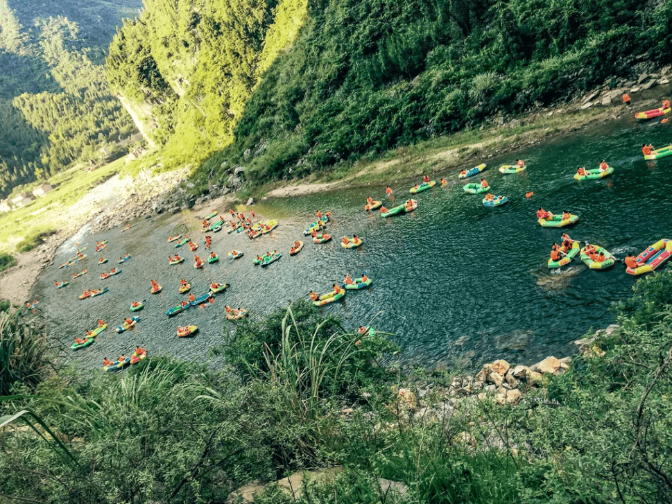 江油青龙峡漂流风景区图片