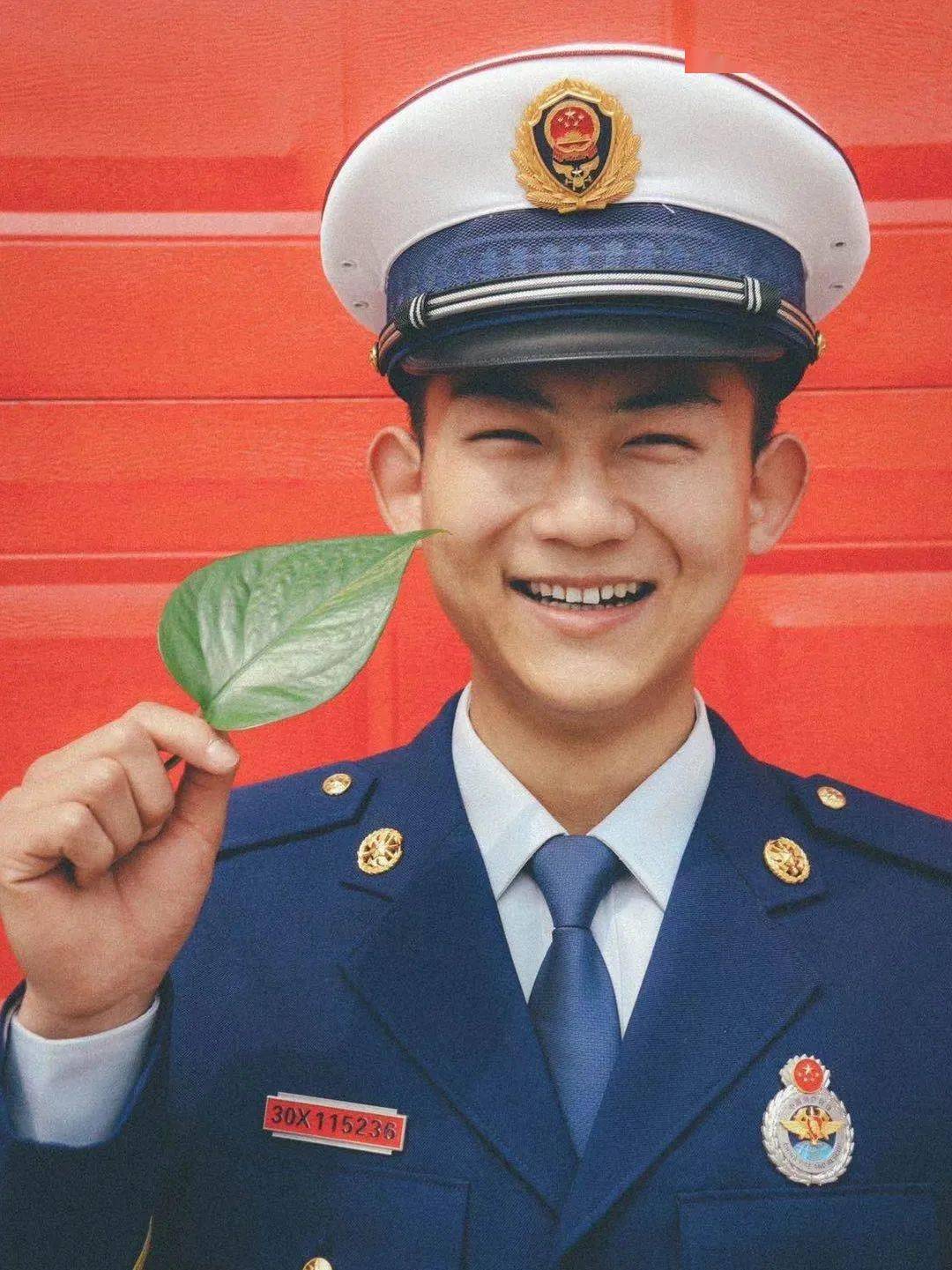 帅炸蓝朋友的春日大片放送