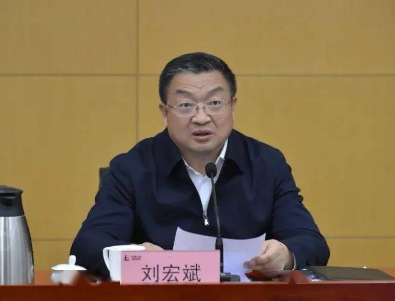 集团公司党组决定: 宋明水同志任中石化石油工程地球物