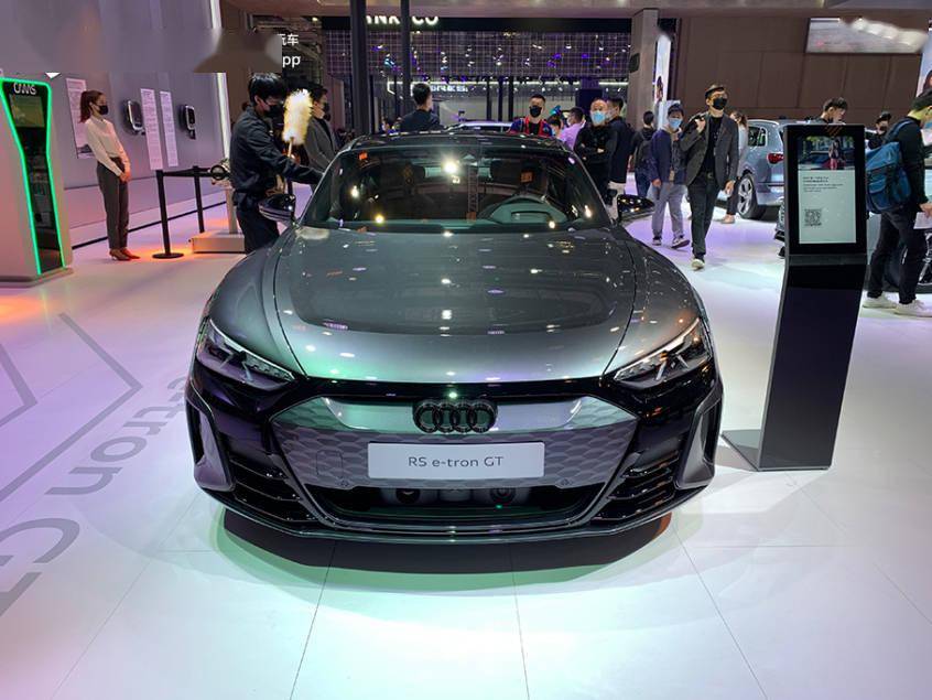 钢铁侠座驾要来了奥迪etrongt今日正式与公众见面
