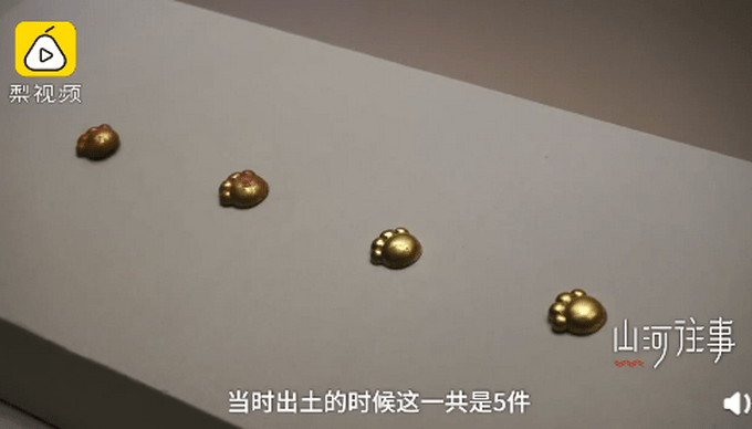 山西出土2700年前猫爪金饰 墓主人是一位男性 网友 猛男必备 墓地