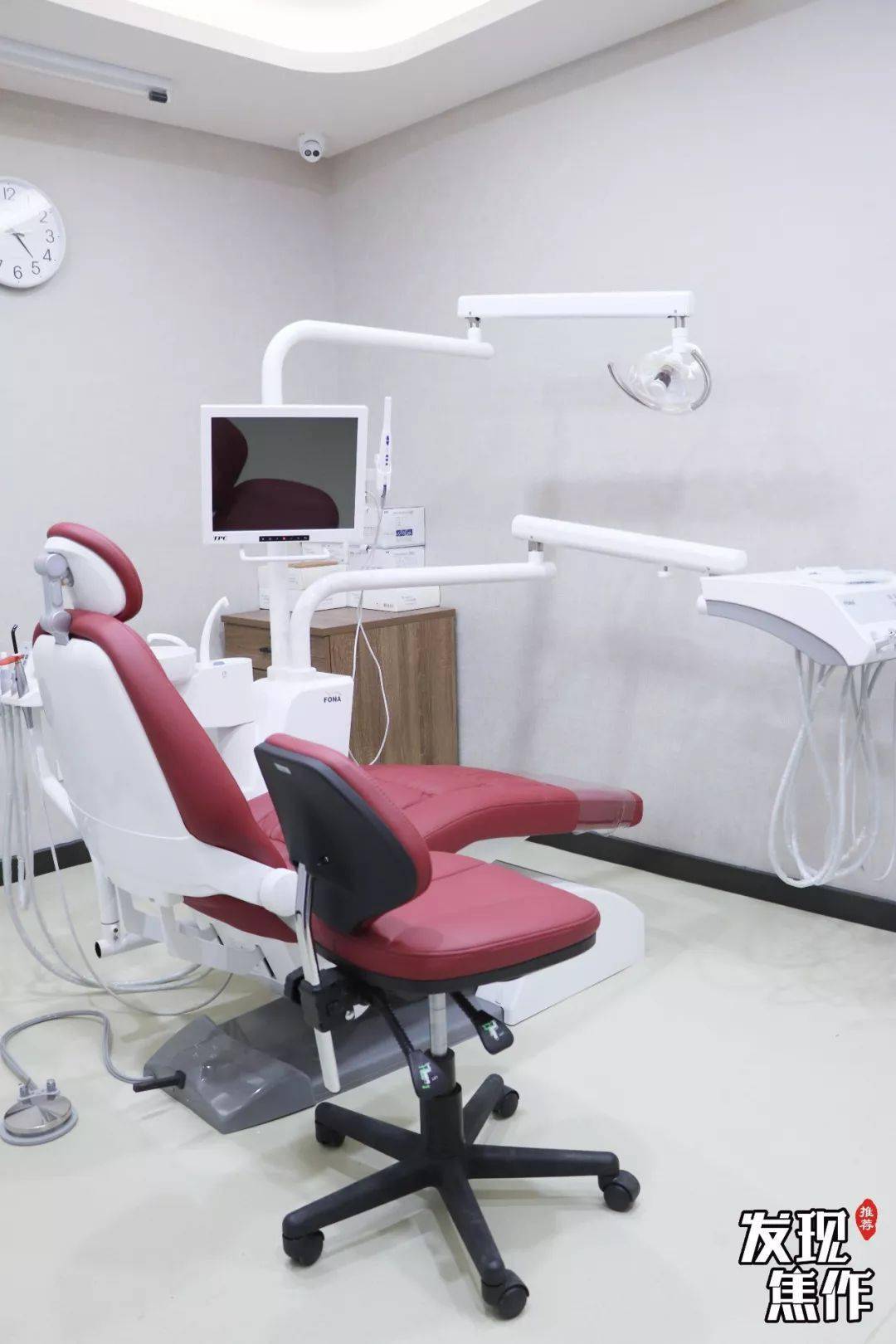 vip诊室设备-所有诊室牙椅采用进口的西诺德综合治疗台比普通贵3倍