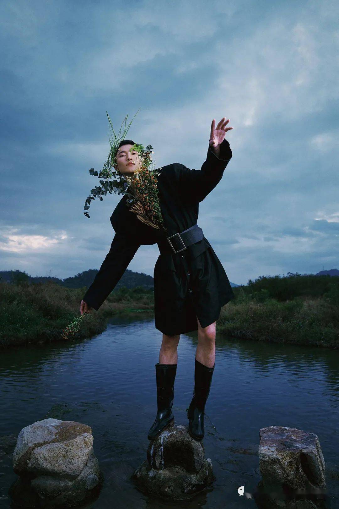 被vogue收录百张的时尚摄影师究竟是如何做到的