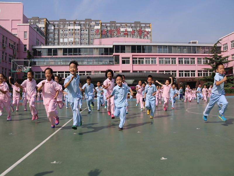 一校一宣多岗直招之中关村三小教育集团