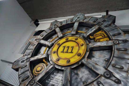 up主制辐射4111号避难所大门尺寸巨大看着过瘾