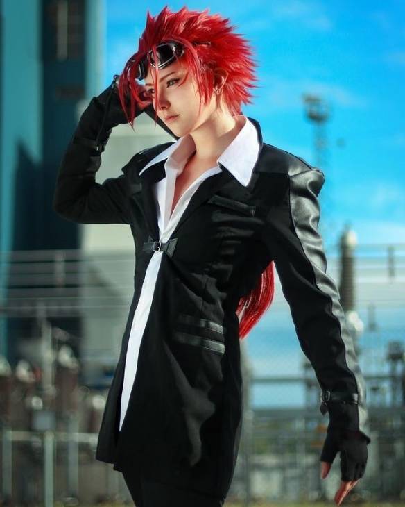 瑞典小姐姐cos尼尔伪装者凯妮颇具异国风情