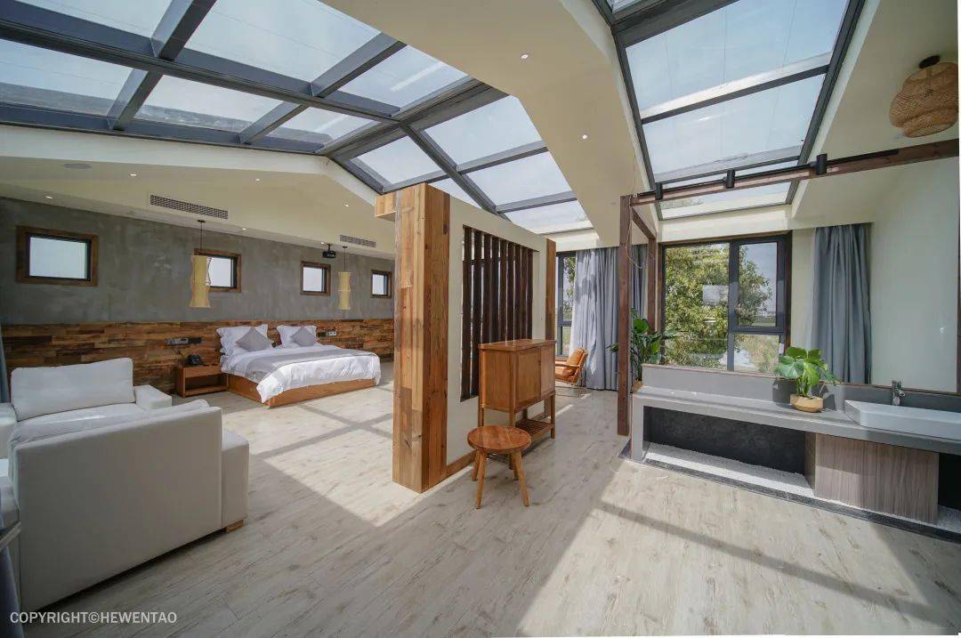 关注荷里乔江民宿招聘啦