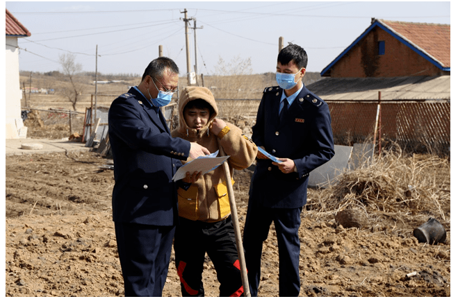 东丰县拉拉河镇有多少人口_东丰县黄河镇中学图片(2)