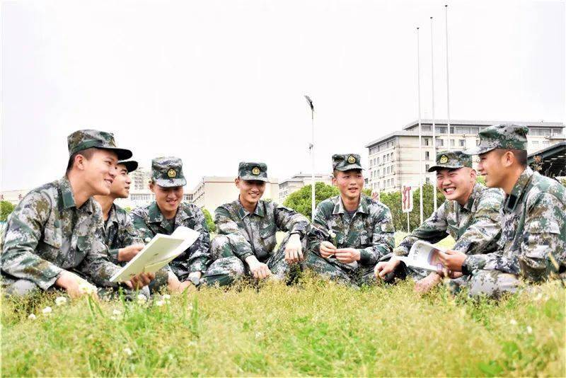 多彩軍營陸軍炮兵防空兵學院鄭州校區陸軍工程大學軍械士官學校