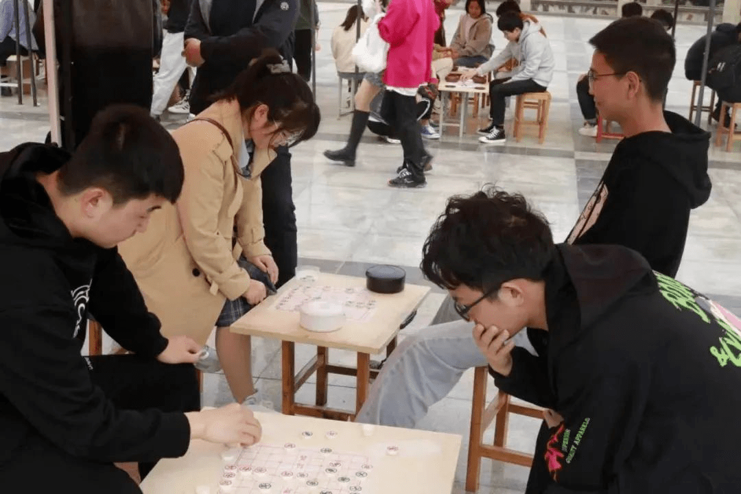 社团筑梦青春领航一南阳理工学院第二届五子棋象棋比赛成功举行