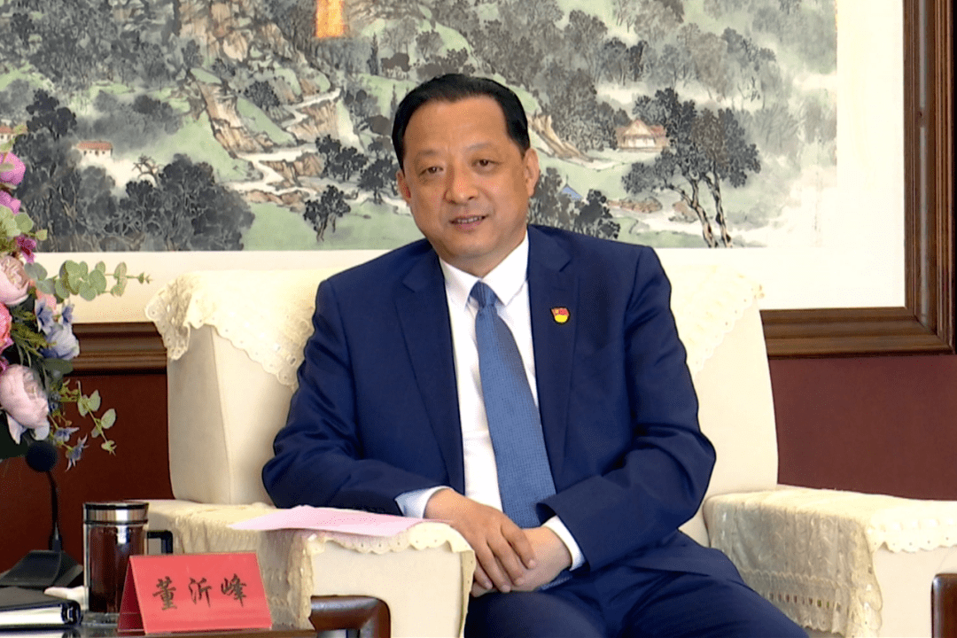 八师石河子市与石河子大学签定共建合作框架协议