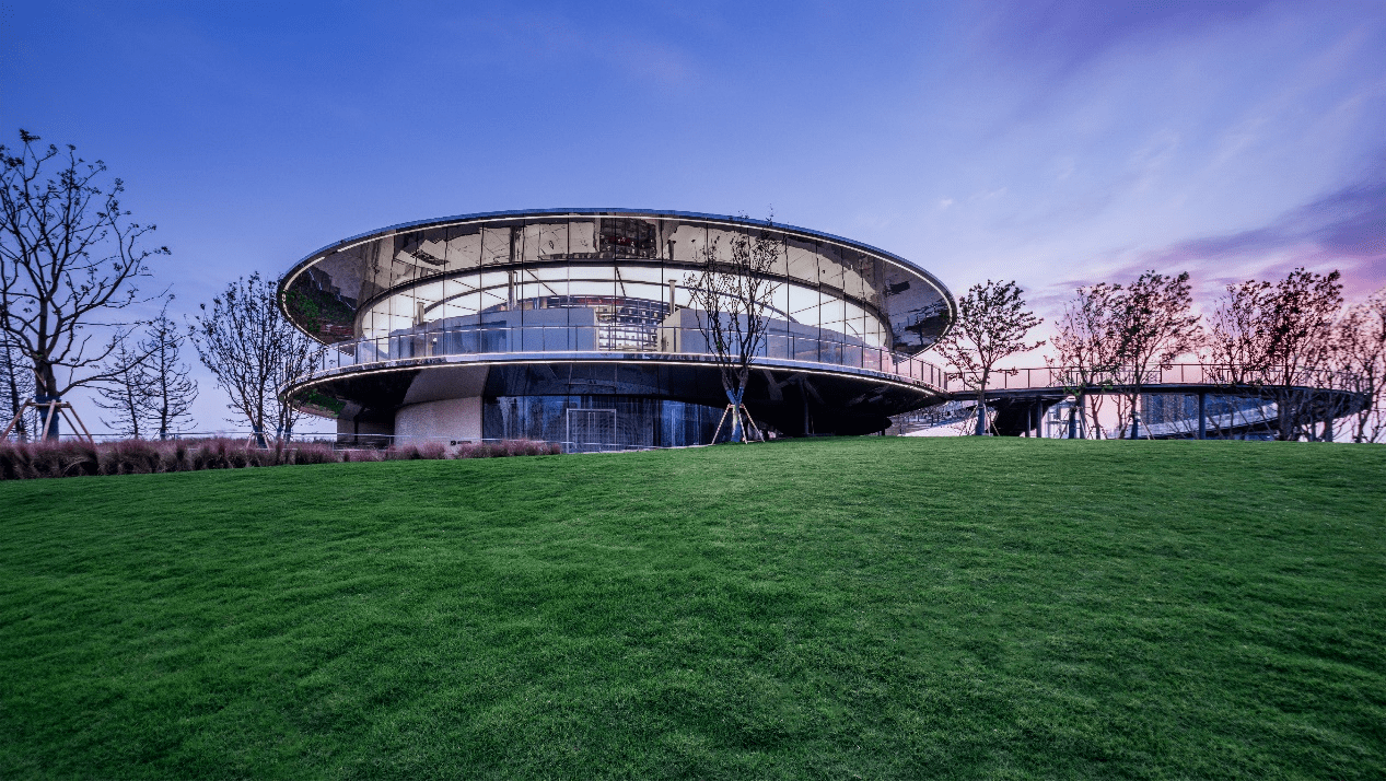 五一小长假即将来临,南昌旭辉中心深谙人们对假日狂欢的渴望,5月1日