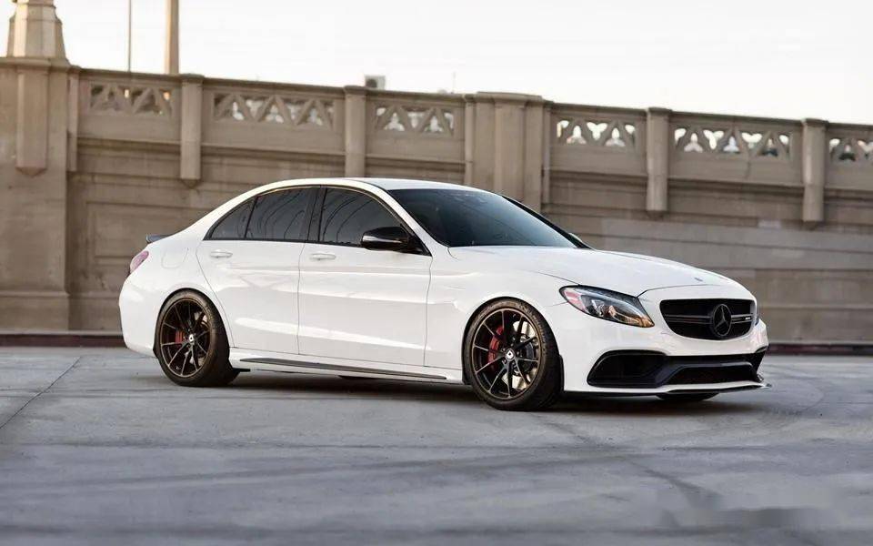 653匹马力四驱带漂移模式的旅行车 Amg C63瓦罐即将登场 酷乐汽车 引擎