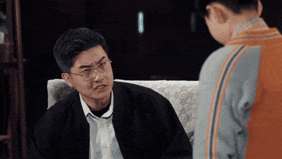 出生于相声世家的常远不喜欢和爷爷搭档甚至跑到迪厅说相声究竟是为何