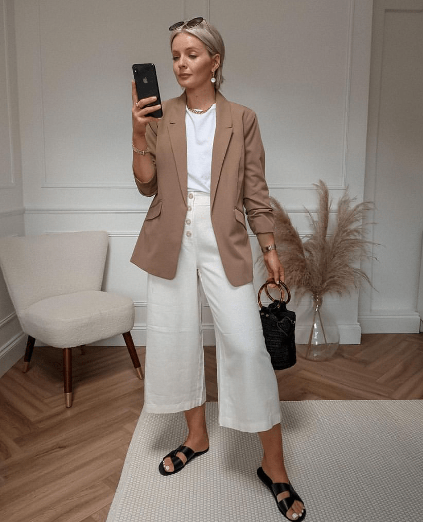 粗腿女孩如何选裤子梨形身材时尚博主的4个建议穿出漂亮腿线