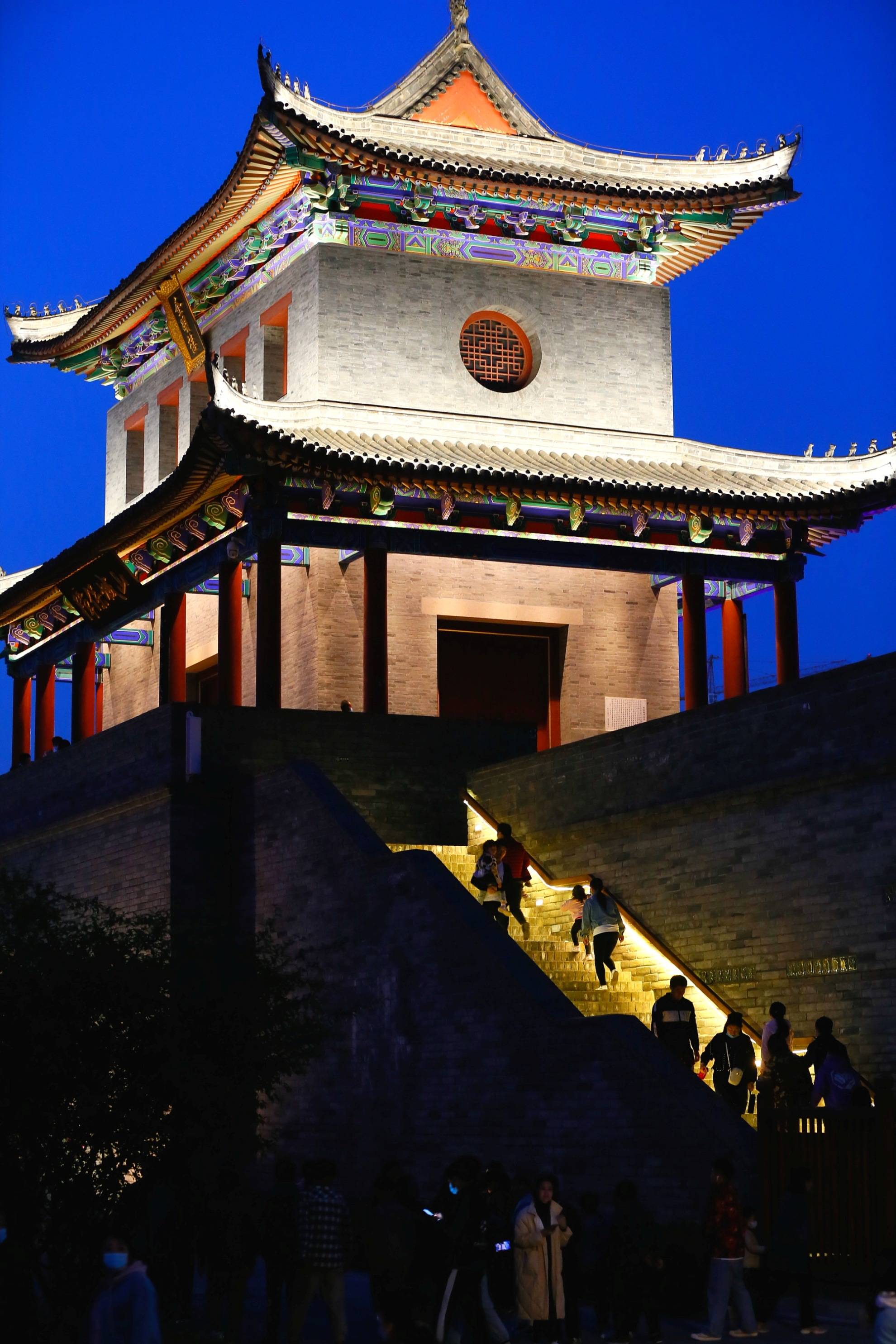 山东即墨古城流光溢彩迎客来