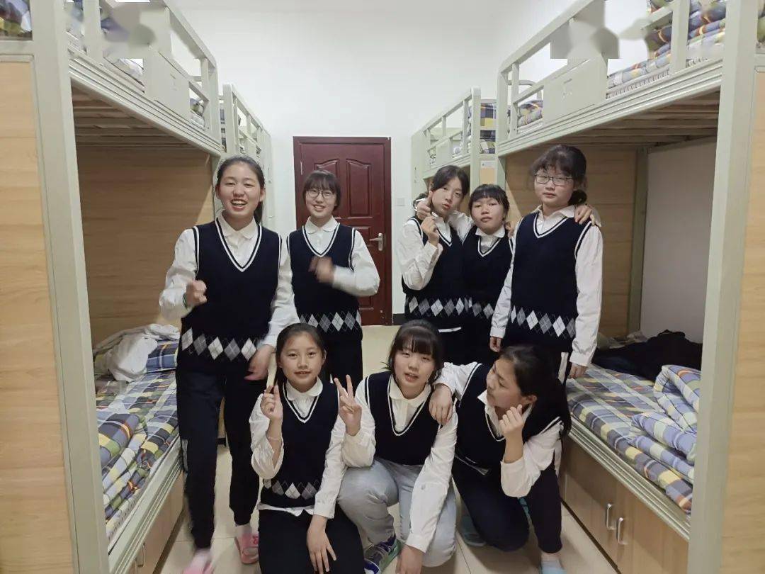 自理自立,人人都是生活小能手| 绵阳中学英才学校2021年度学生生活