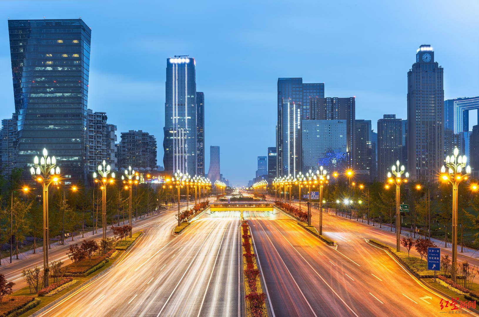 推行井盖电子名片新建公厕64座今年成都城市管理定了这些小目标