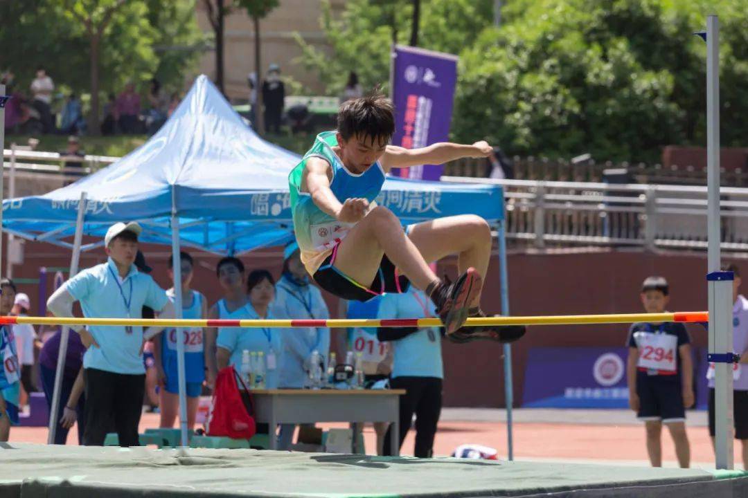 22所学校同竞技,这场运动会实在太精彩了!_曲江