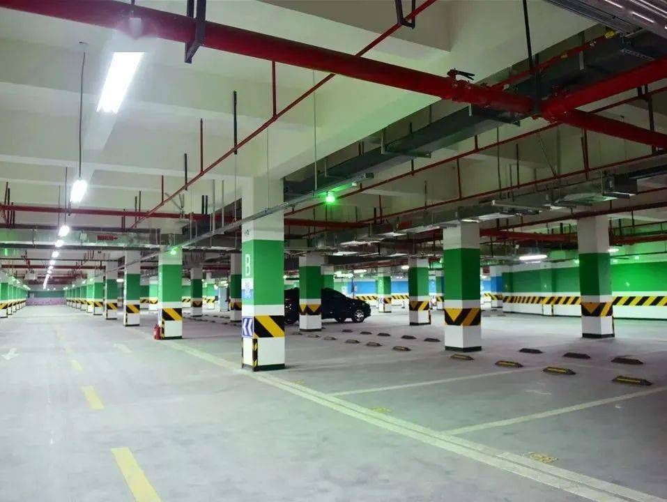 怎么才能进入地下停车场 73a5cc45ffac40368e808ce76840762b.jpeg