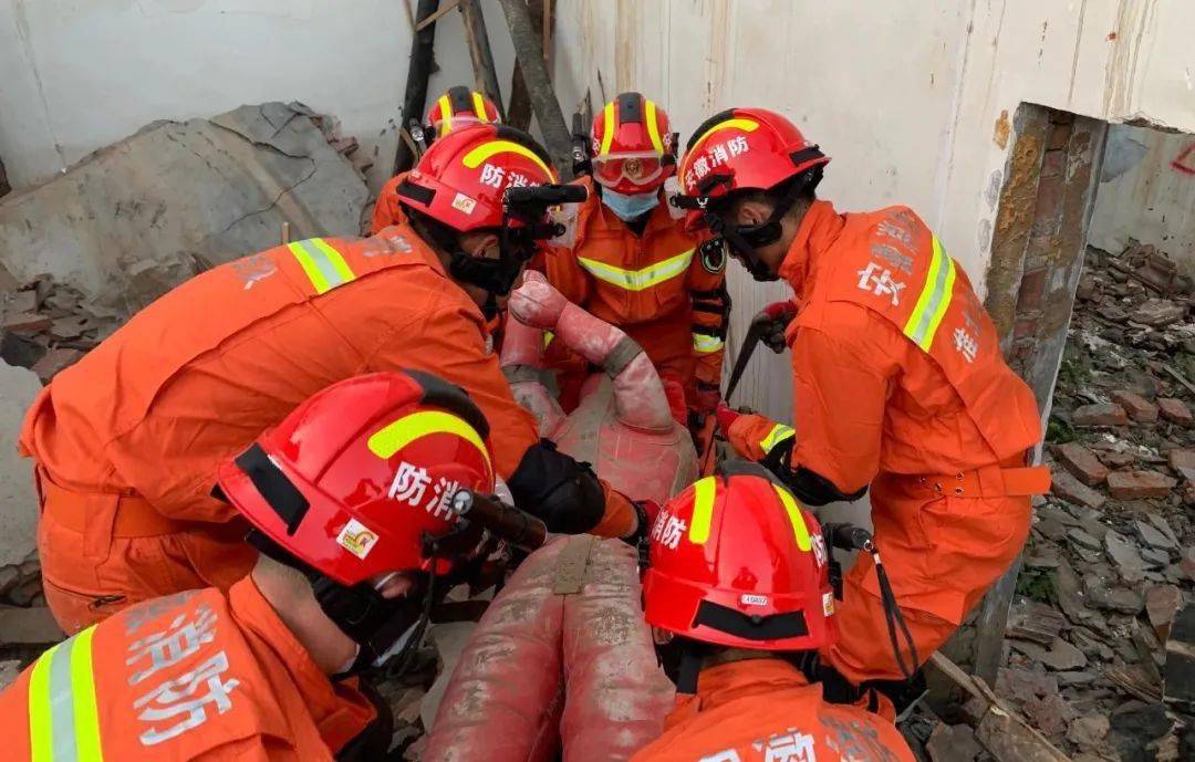 快速反应利剑出鞘丨淮北消防开展2021年度地震救援实战拉动演练